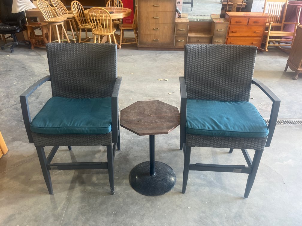 Patio Chairs And Table