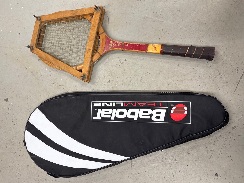 Tennis Racket W/Clamp and Carry Bag