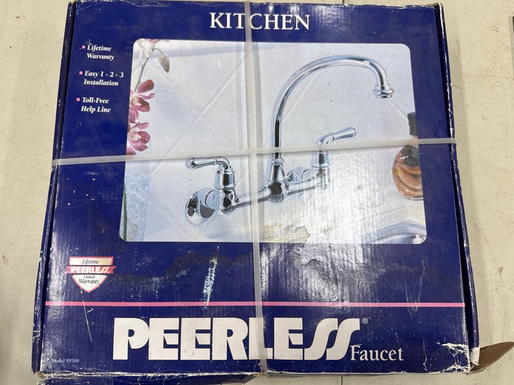 Peerless Kitchen Faucet- New
