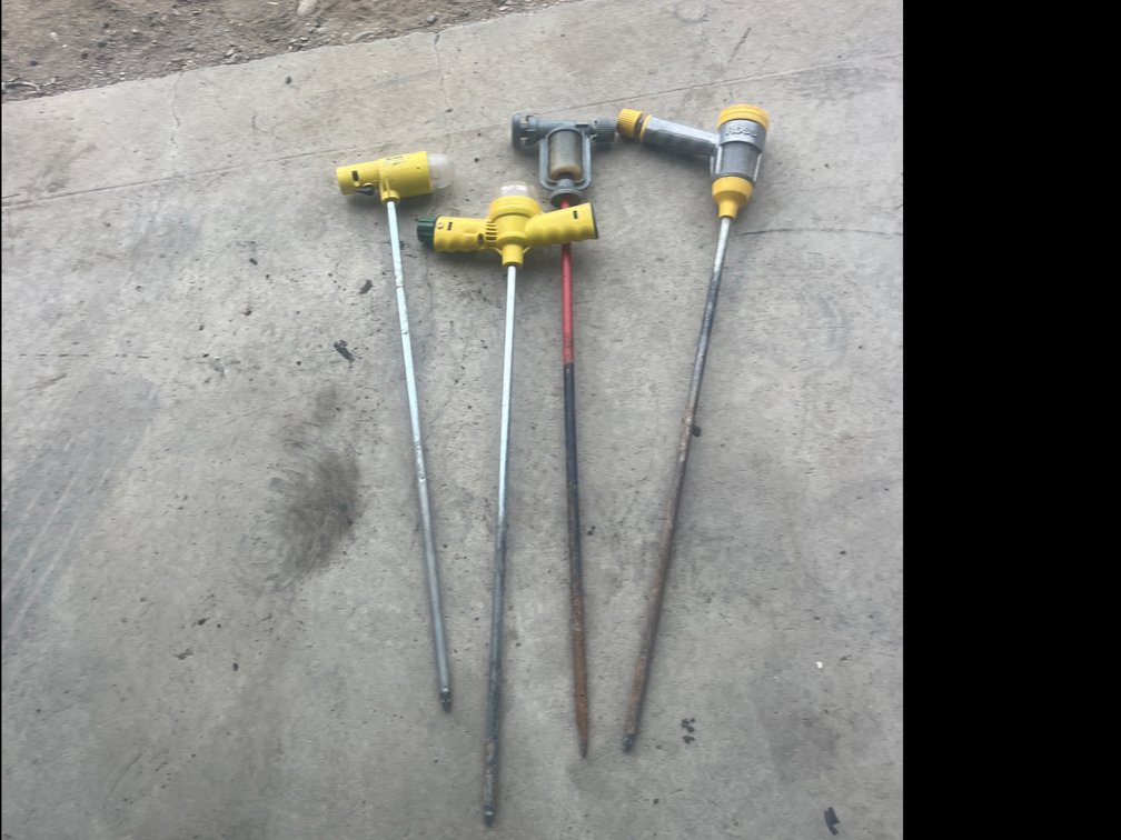 Plant food and fertilizer applicators