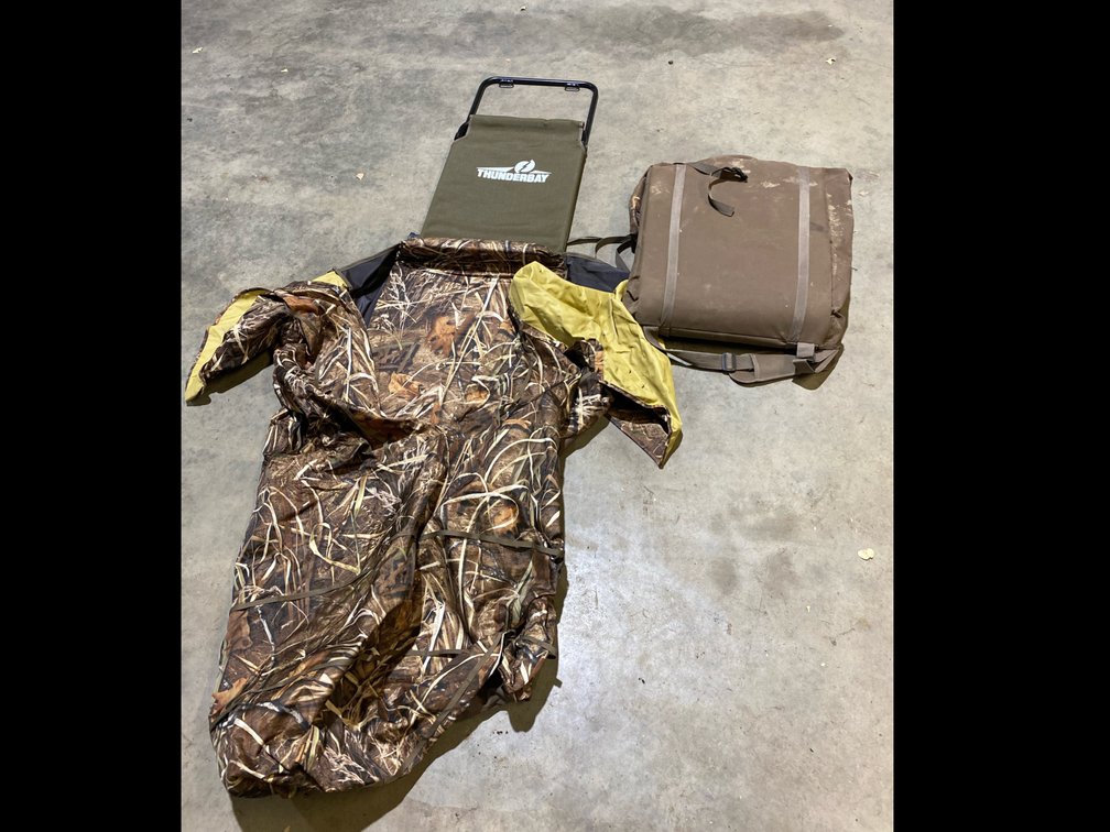 Field Hunting Blind Lot of 2
