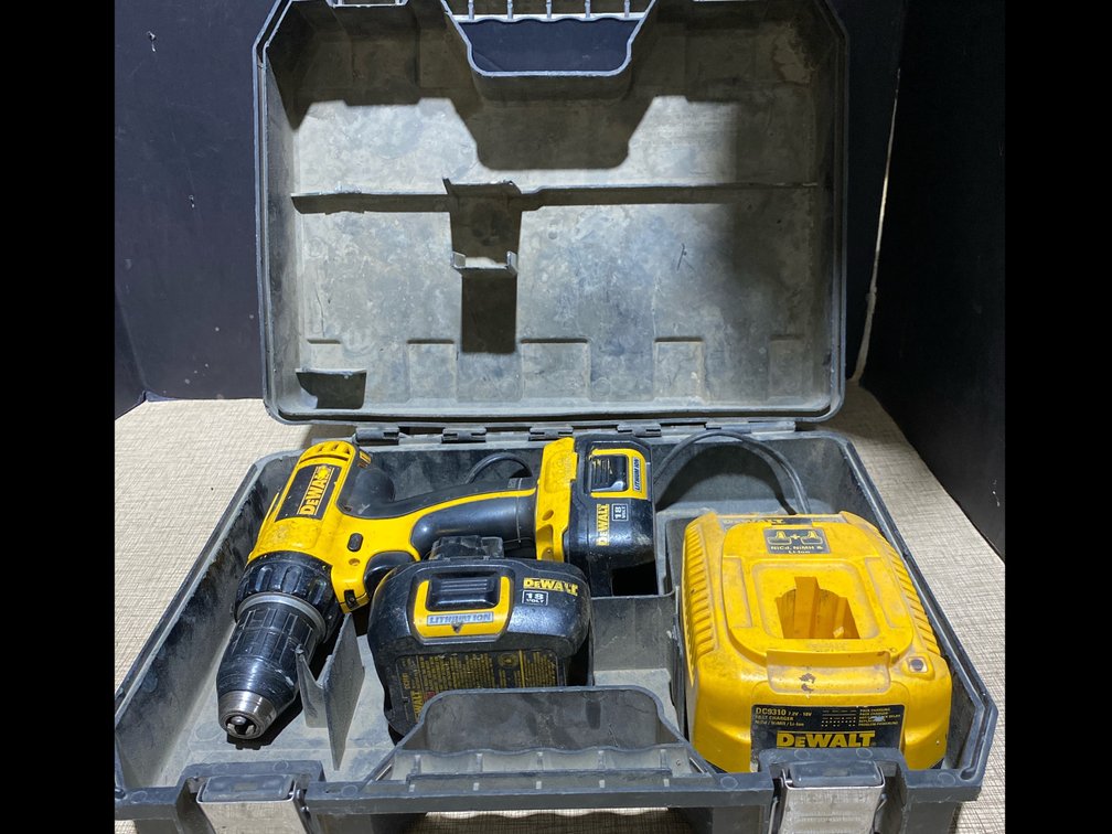De Walt 18V Cordless Drill Driver