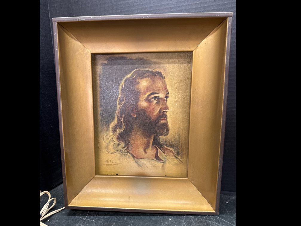 Head Of Christ In Light Up Box