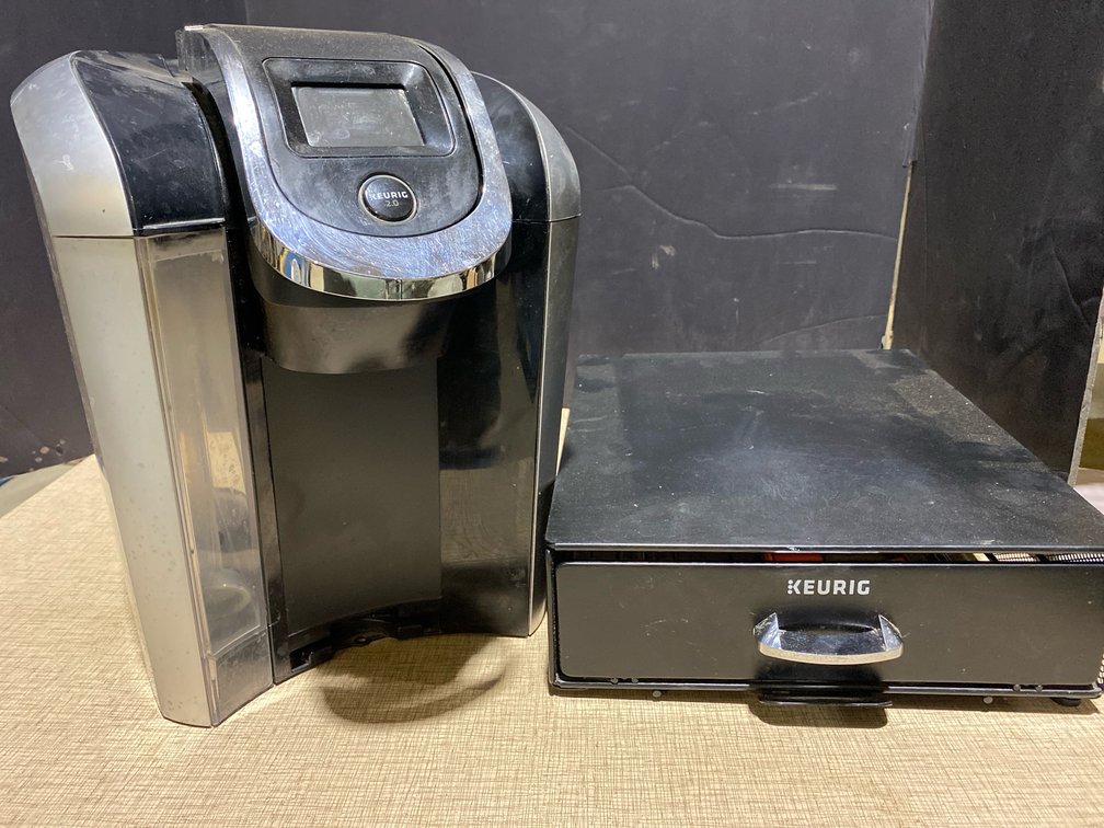 Keurig 2.0 Coffee Maker with Pod Drawer