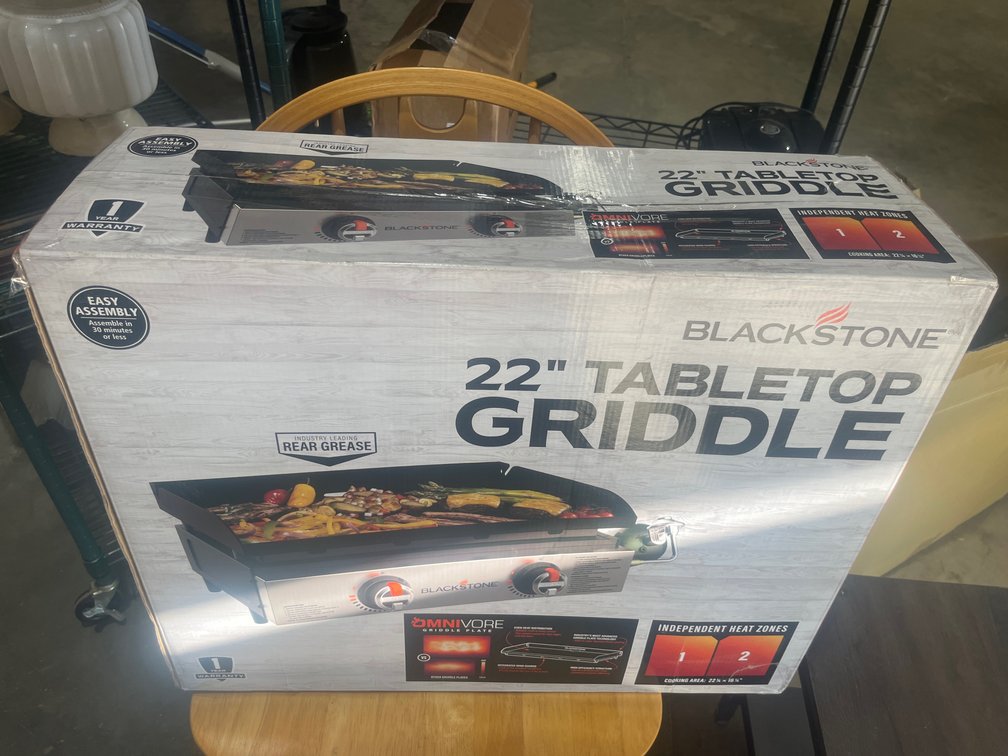 22” Blackstone Table Top Grill