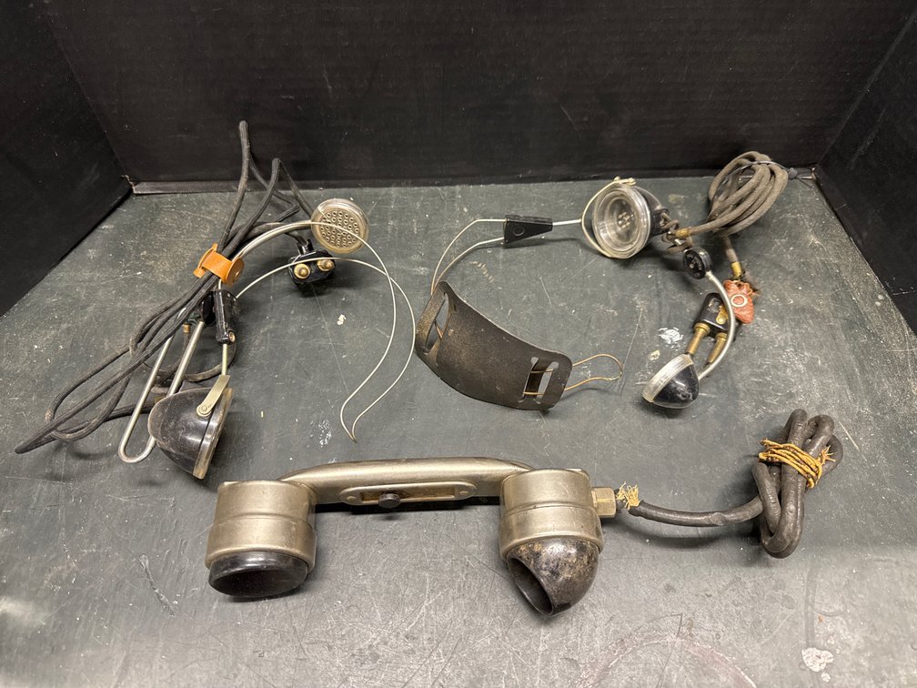 Linemans Phone Hand Set & Operators Head Sets