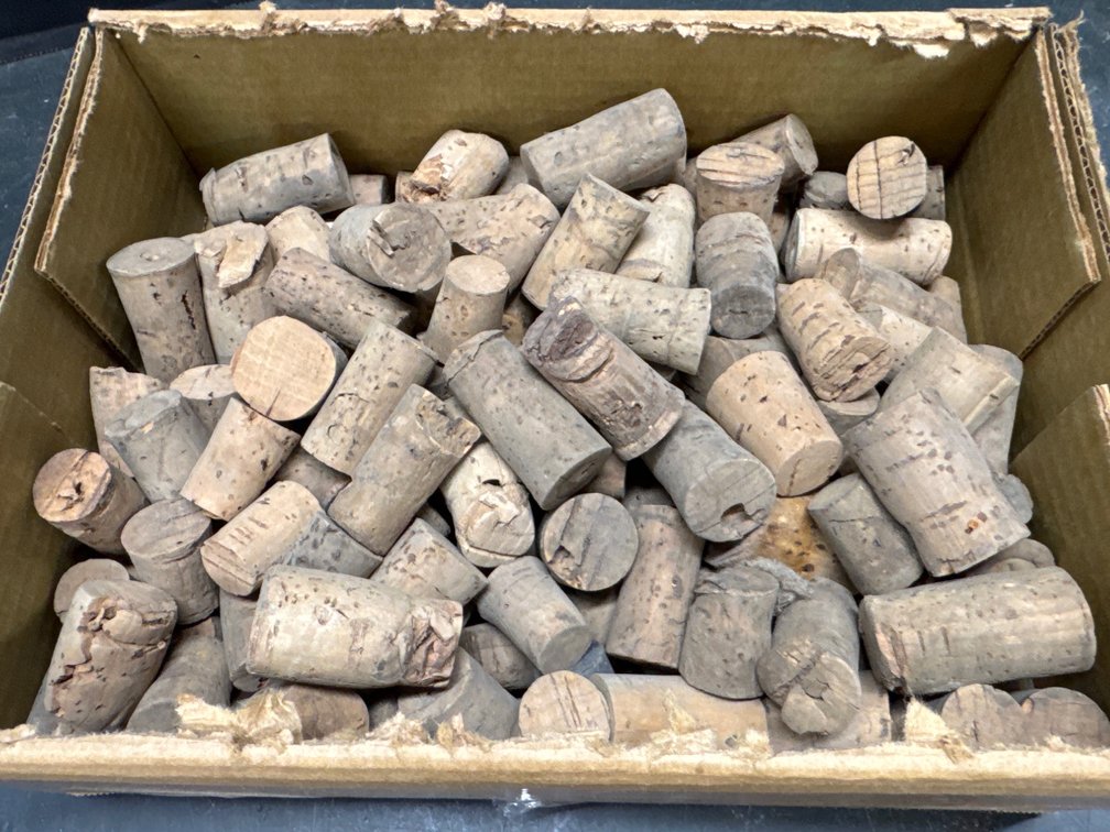 Natural Tapered Cork Stoppers