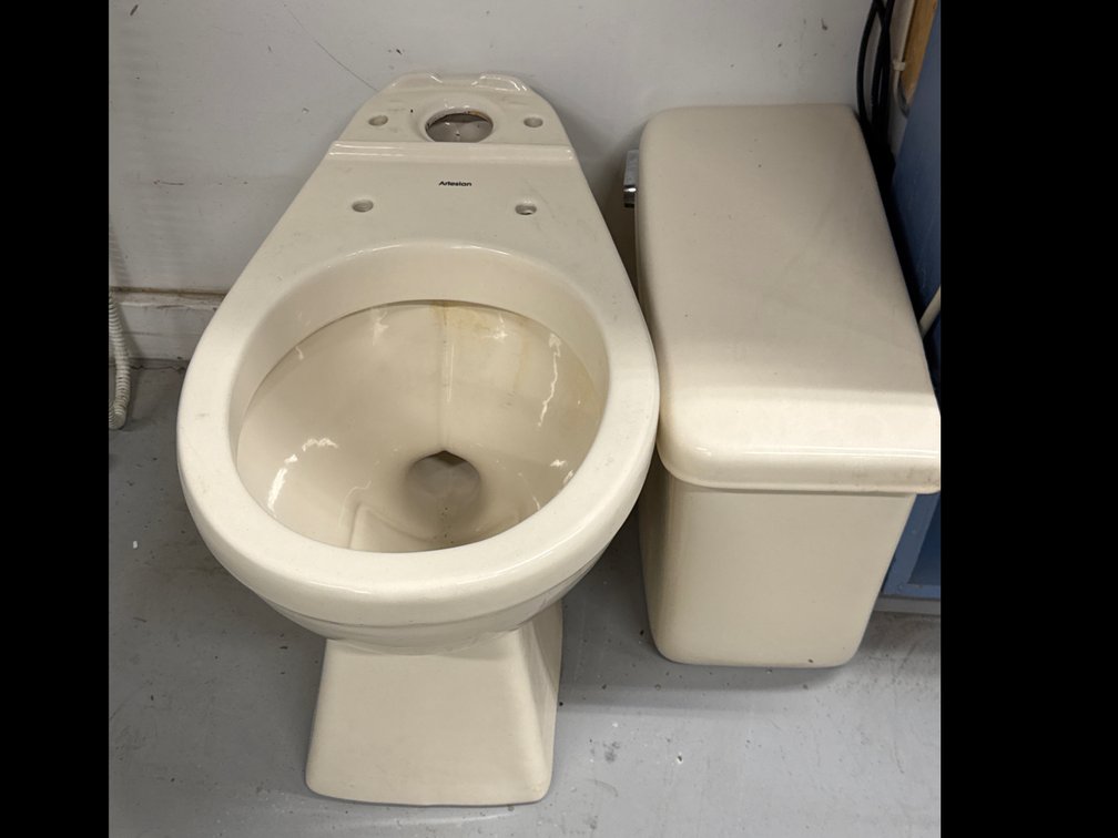 Artesian Toilet Bowl and Tank