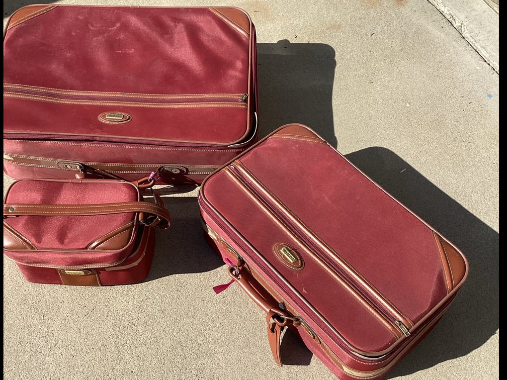 Suitcase Set by Jaguar