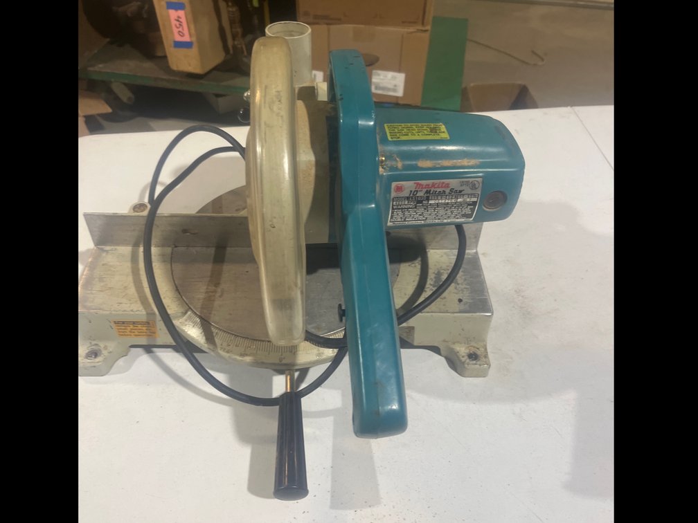 Makita 10” miter saw
