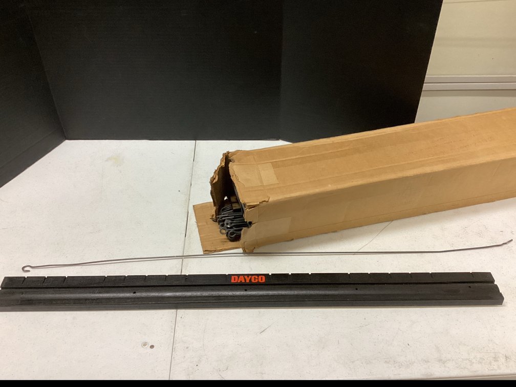 Dayco Wallboard With Hooks