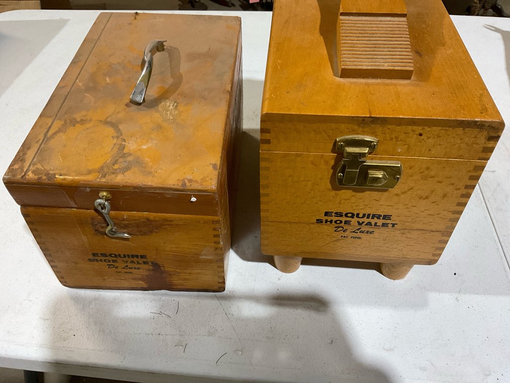 Esquire Shoe Valet