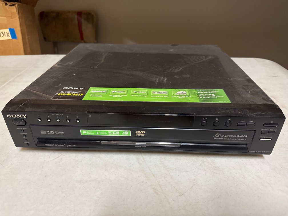Sony 5 Disc/ CD/DVD Player