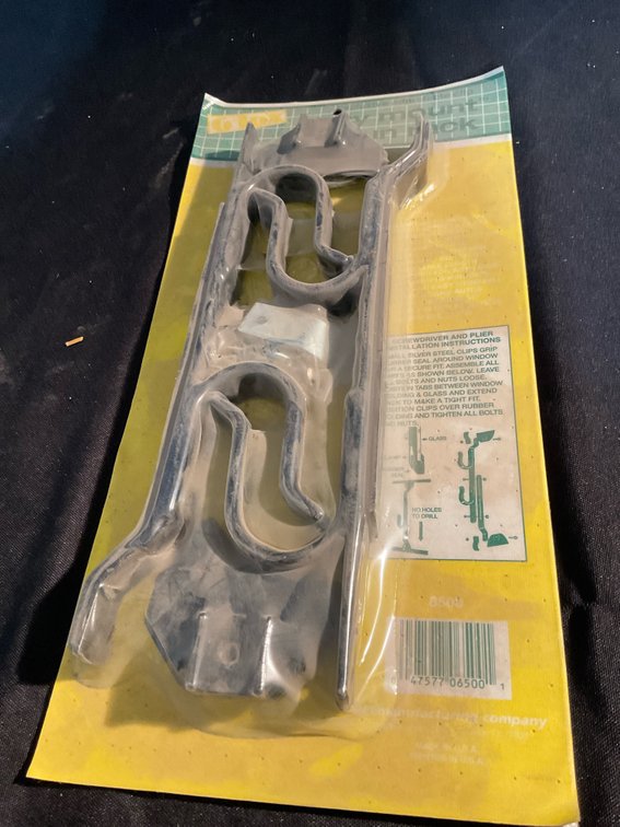 Easy Mount 2-Gun Rifle/Shotgun Rack