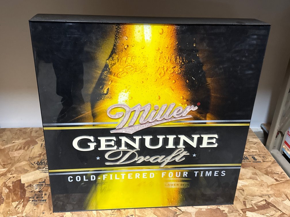 Electric Miller Genuine Draft Lighted Sign