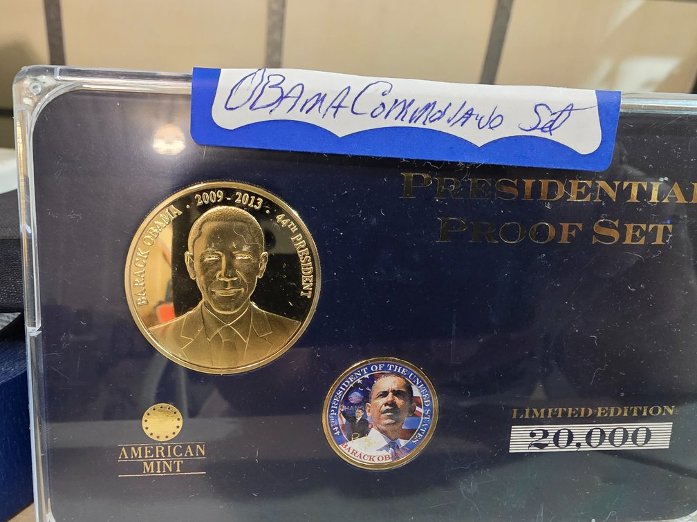 Obama Commemorative Set