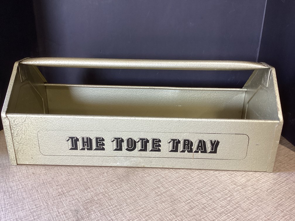 Tote Tray