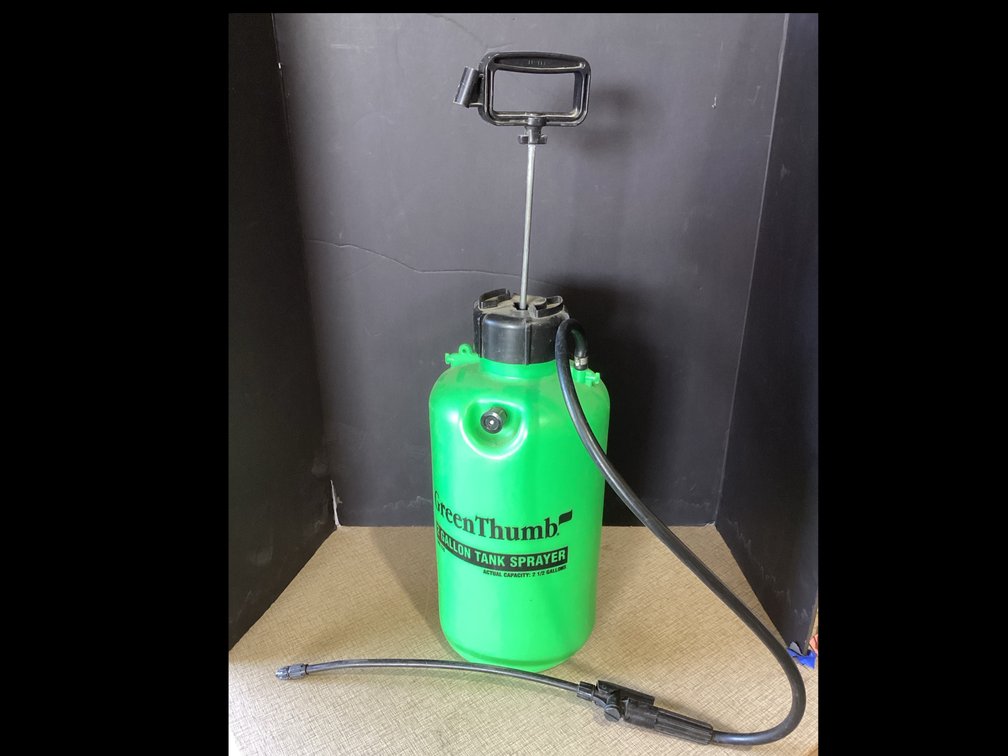 Green Thumb 2 Gallon Tank Sprayer