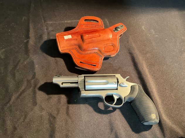 Image for November Outdoorsman Online Auction Sidney MT