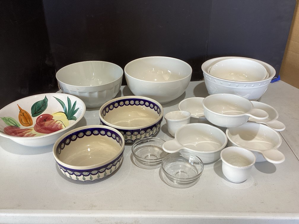 Serving Bowls & Soup Bowls
