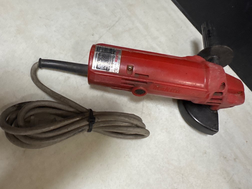 Makita Disc Grinder