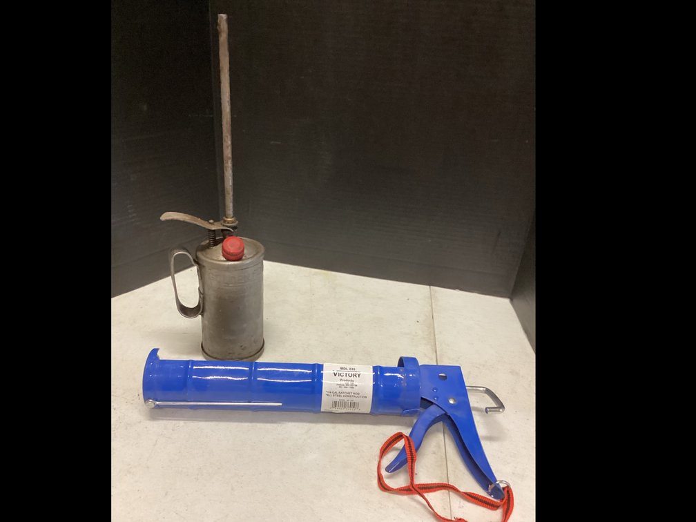 Golden Rod Pump Oiler & Victory 1/4” Gal Ratchet Rod