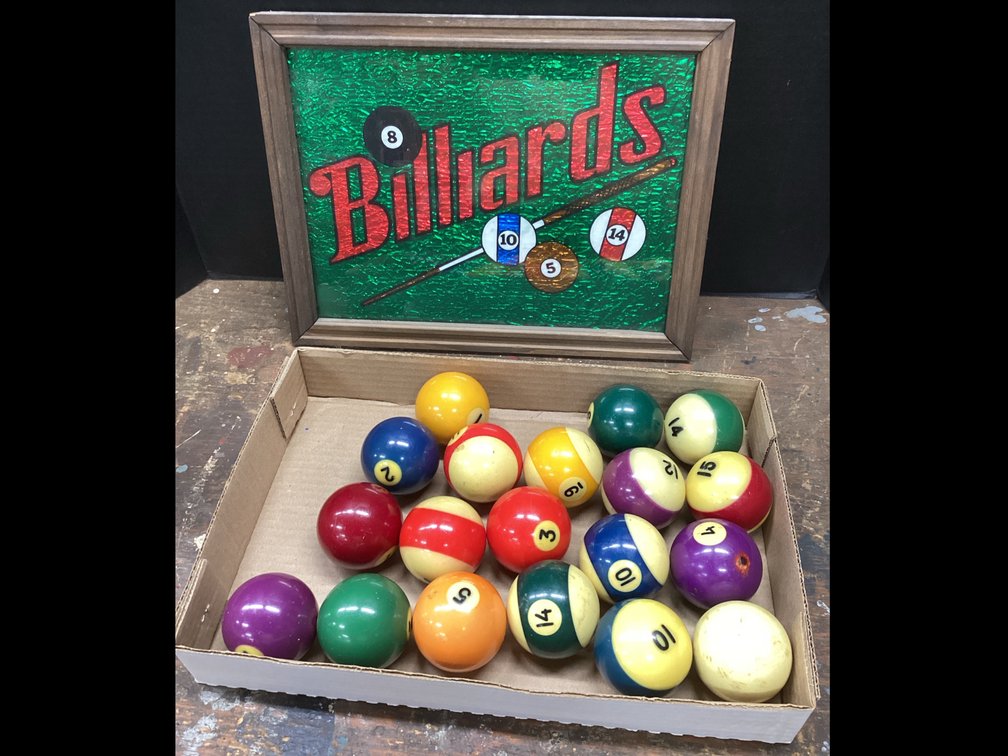 Pool Balls & Billiards Picture