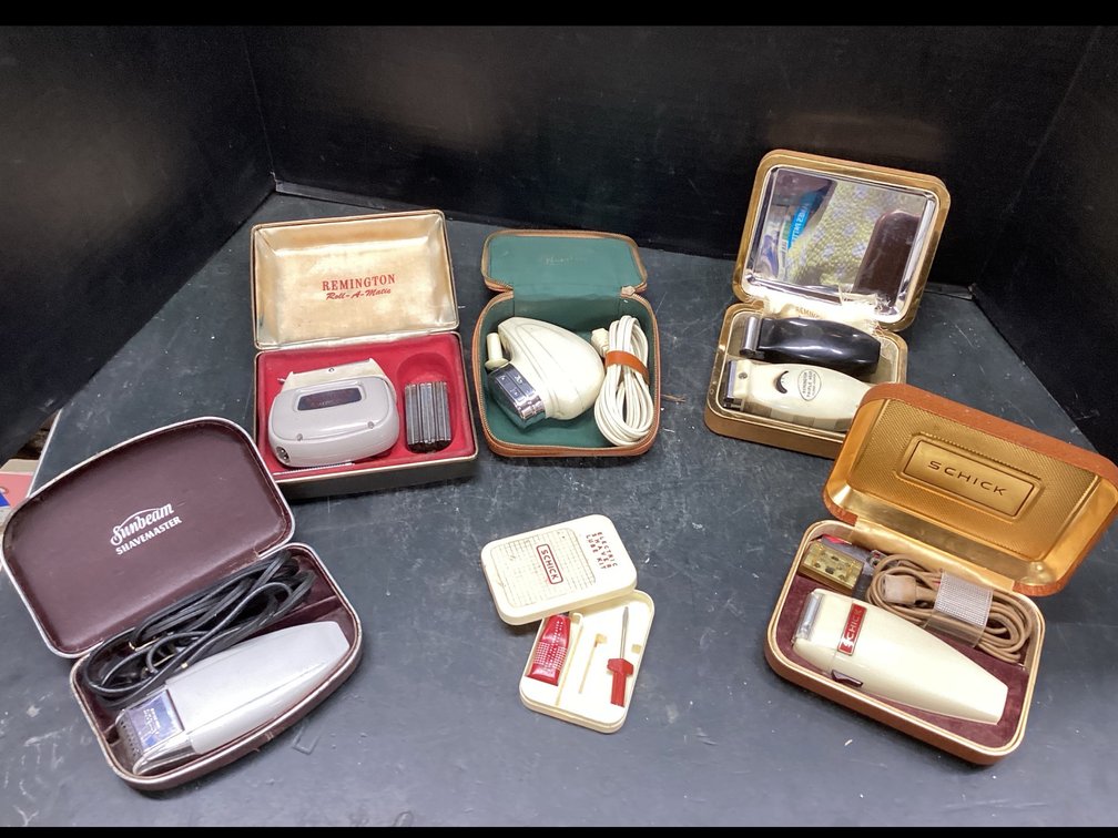 Assorted Electric Shavers
