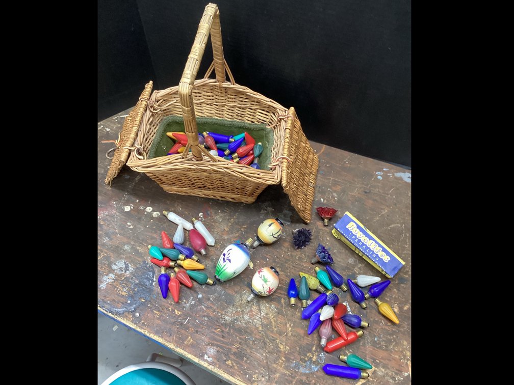 Wicker Basket with Assorted Bulbs