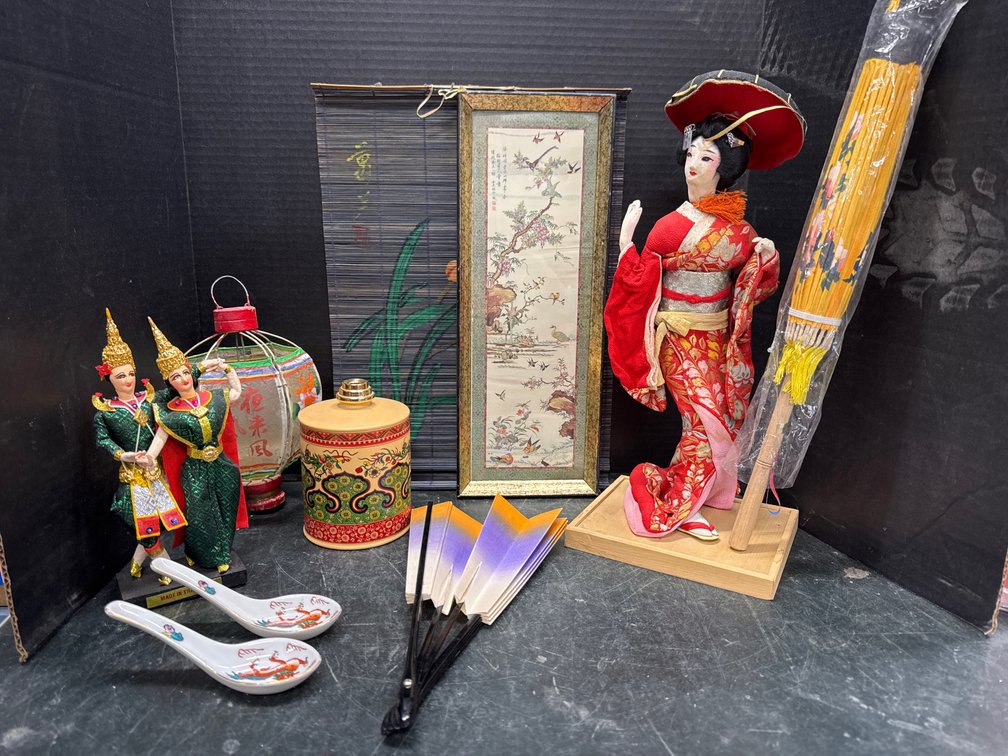 Asian/Japanese  Decor Items