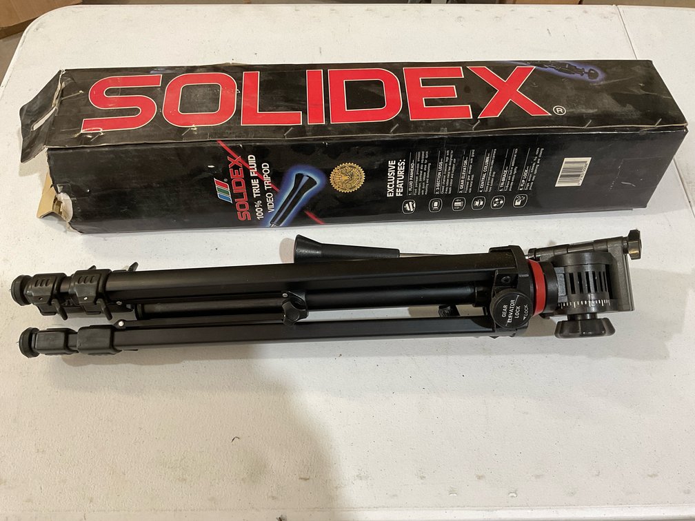 Solidex Video Tripod