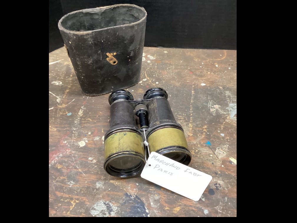 March and Fabt Paris - Binoculars