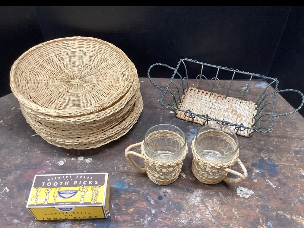 Wicker Paper plate Holders, Beverage Glasses with Wire Basket & Diamond Brand Flat Tooth Picks