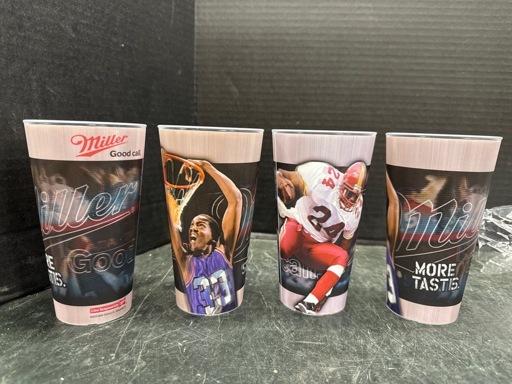 Miller Plastic Stadium Cups