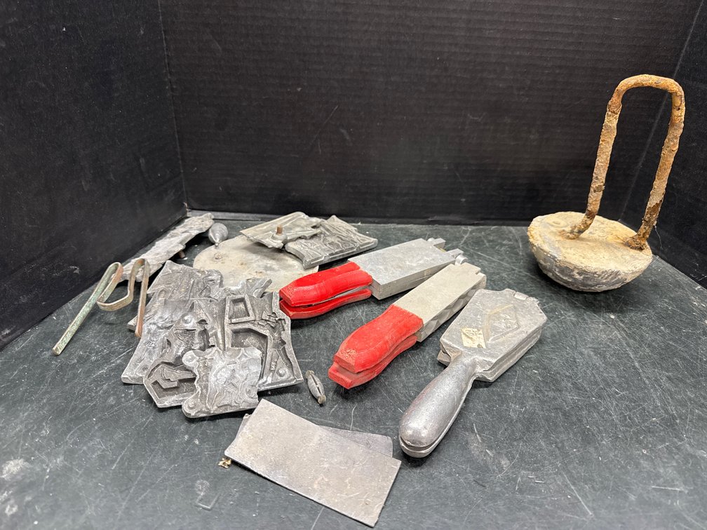 Lead and Sinker Molds