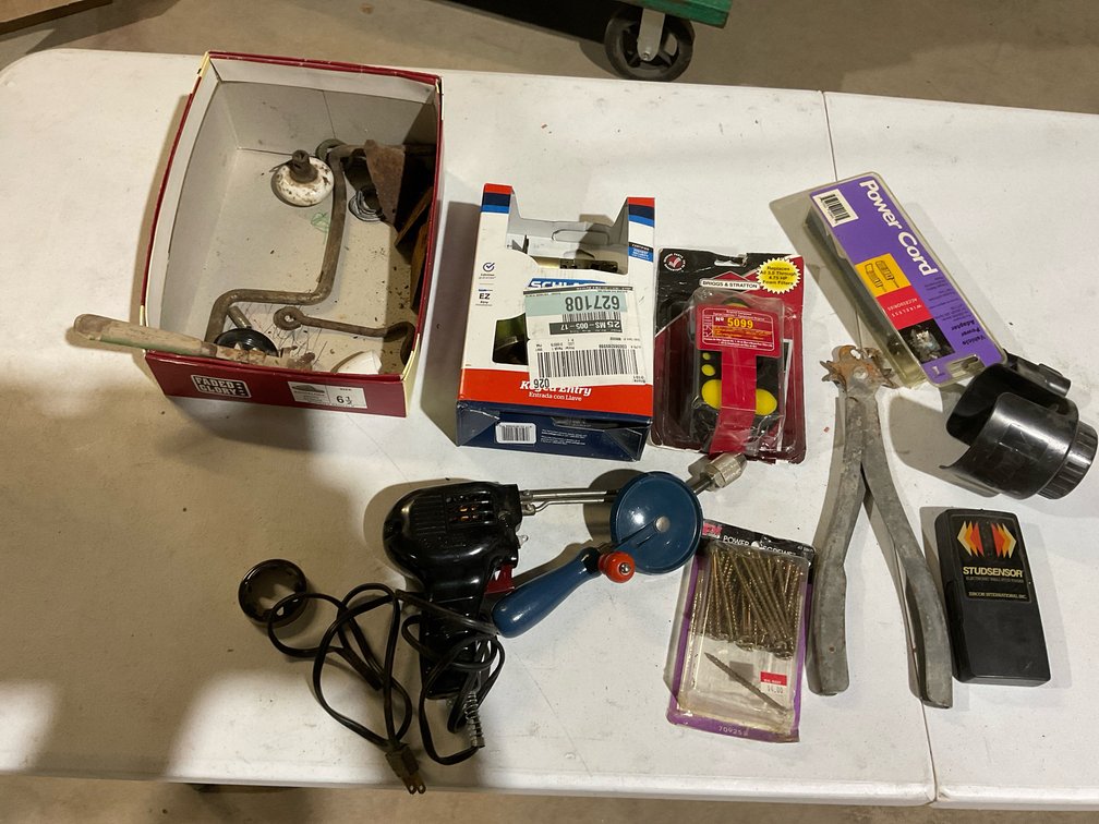 Household Tools & Hardware