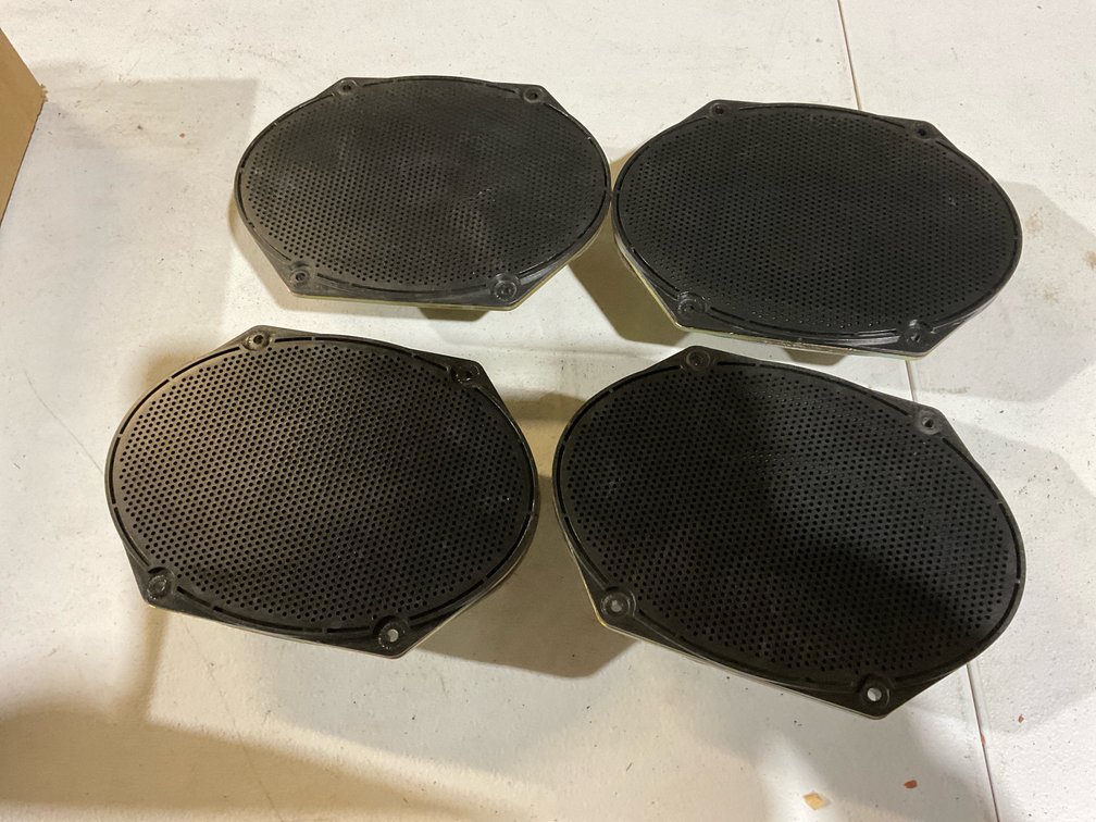 5x8 Ford F150 Speakers (4)