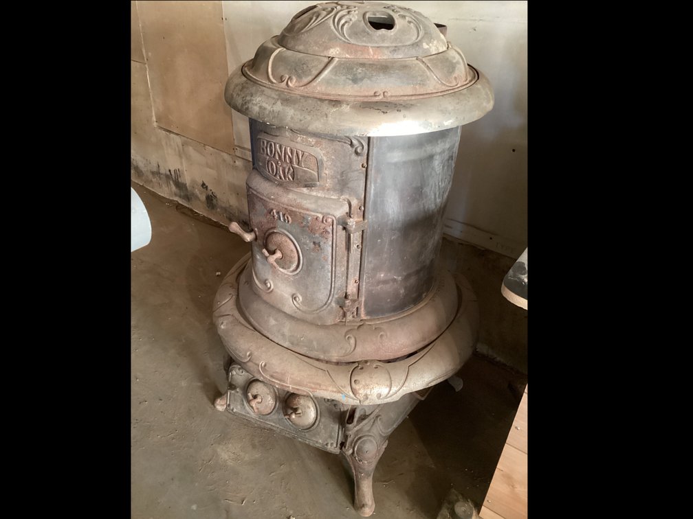 Antique Bonny Oak Cast Iron Cylinder Stove