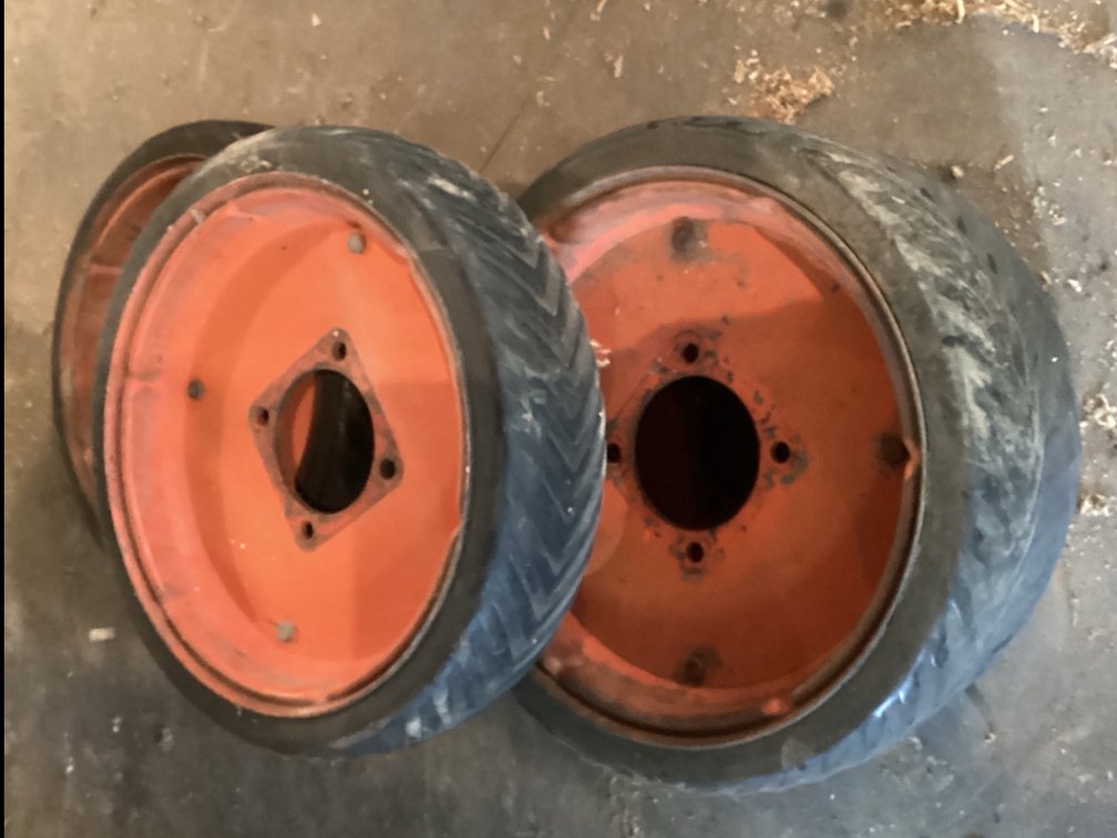 Compact Utility Tractor Tire
