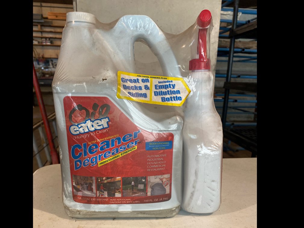 Oil Eater Cleaner/Degreaser Gallon Jug