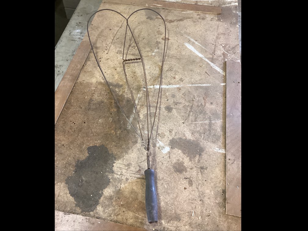 Wire Rug Beater