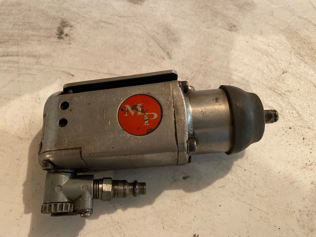 Milwaukee Pneumatic (MP) 3/8” Drive Butterfly Impact Wrench