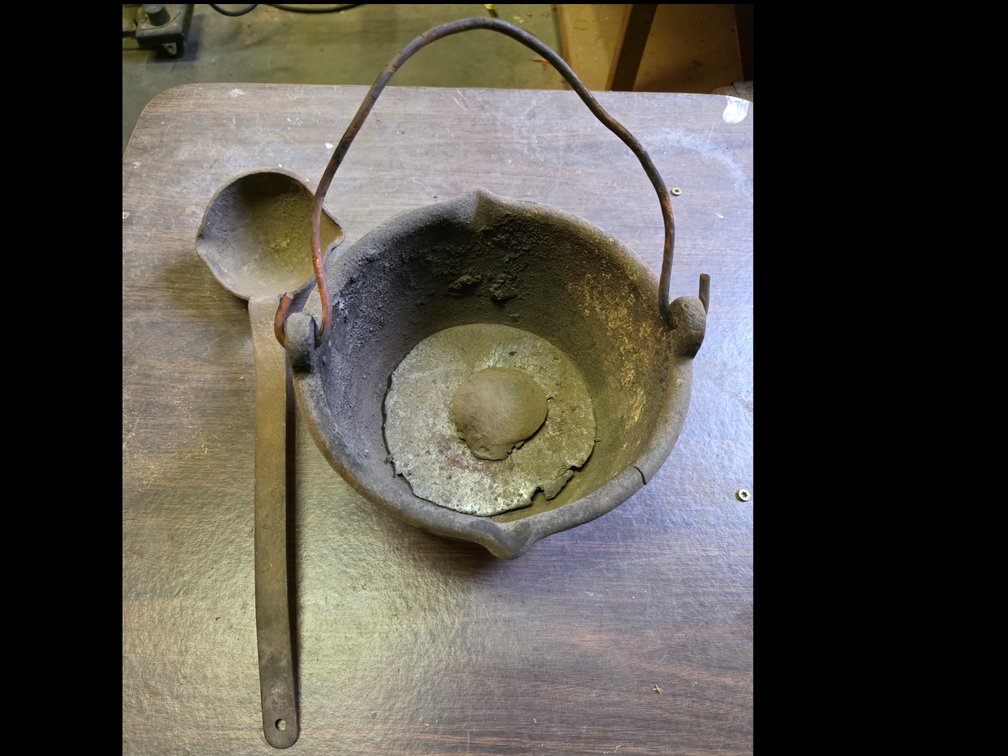 Cast Iron Melting Pot and Ladle