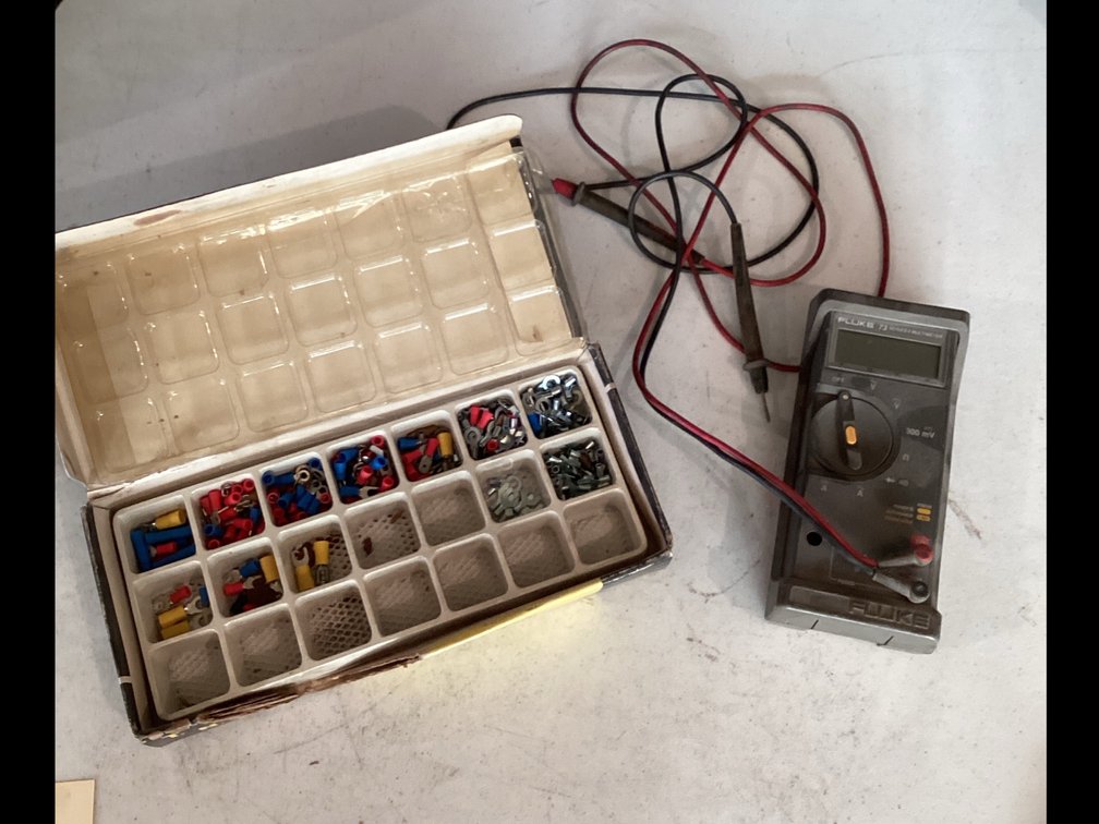 Fluke Digital Multimeter & Electrical Connectors