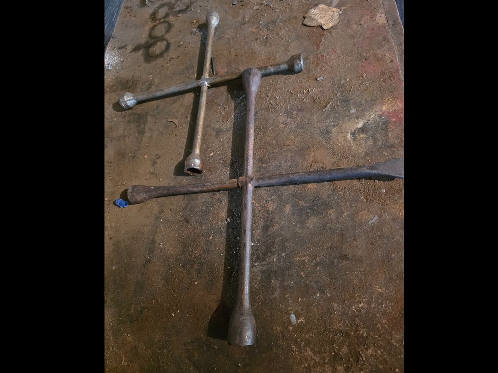 Standard Lug Wrenches