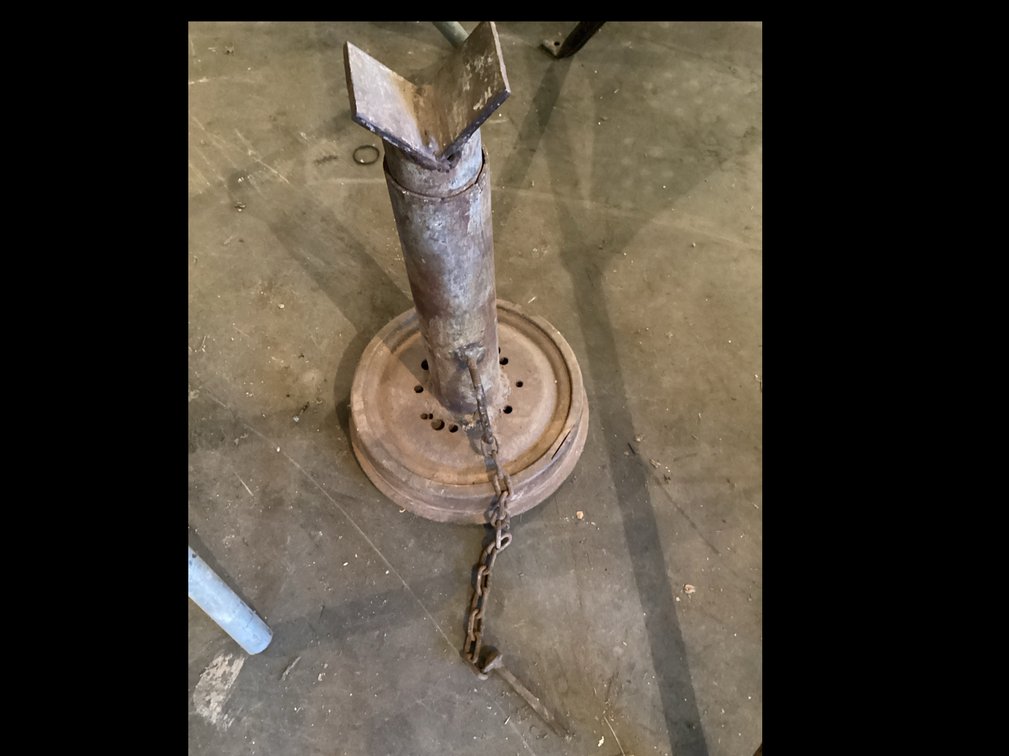 Homemade Metal Support Stand