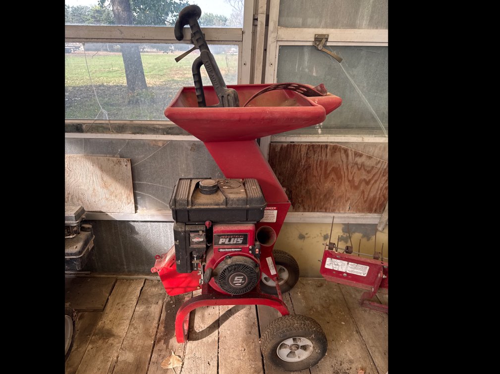 Troy Built JR Tomahawk Gas Powered Chipper