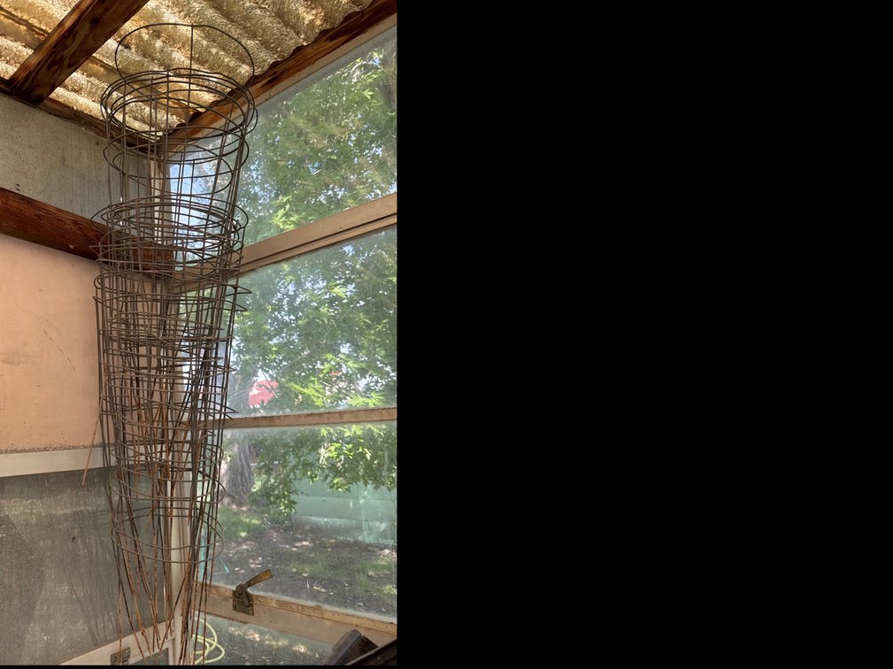 Tomatoe Cages