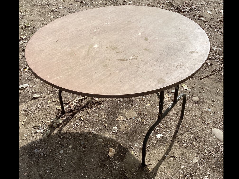 Round Folding Table