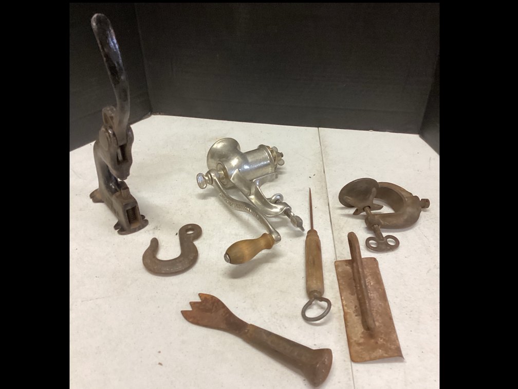 Grinder and tools
